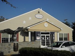 Liberty Union, Exterior