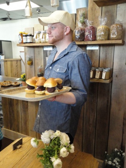 FarmersRoad, Burgers