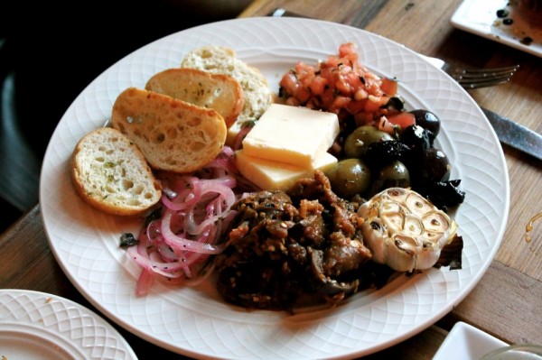 RootsCafeMeatCheeseBoard