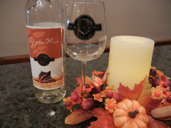 2012 Apple, Black Walnut Winery