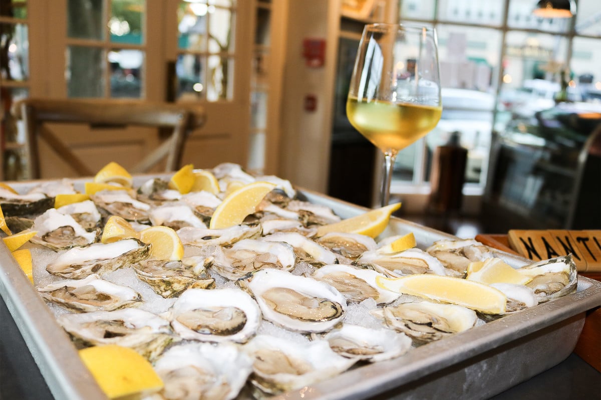 Oyster Happy Hour