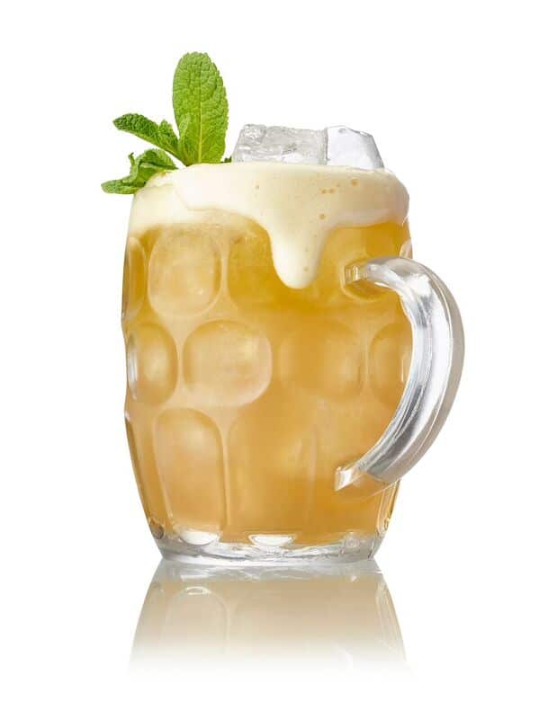 Drambuie Backyard Bouie