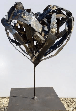 Lele Galer sculpture