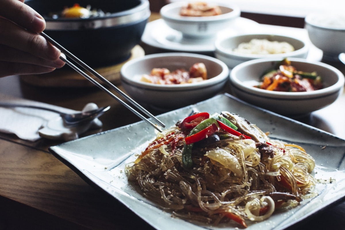 chopsticks-and-kimchi-foodiesfeed