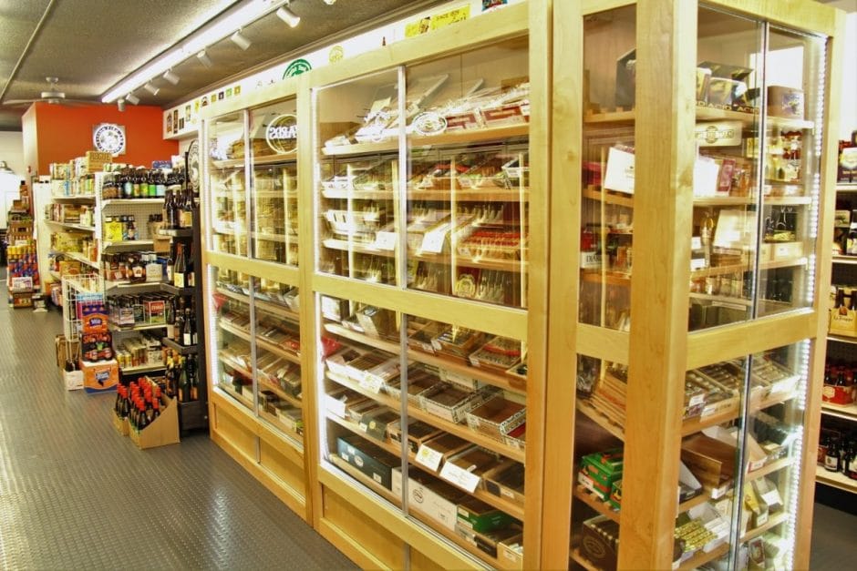 craft-beer-store-cigar-selection