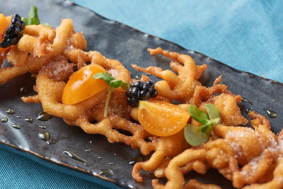 phl-aqimero-funnel-cake-churros