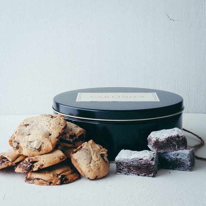 carlinos-cookie-and-brownie-tin