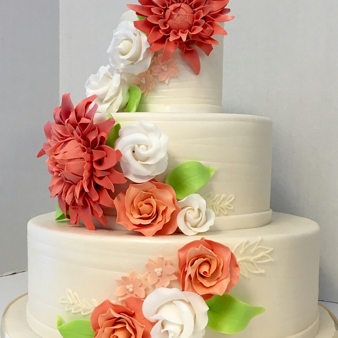 Frosted Fox Cake Shop and Night Kitchen Bakery Receive WeddingWire's