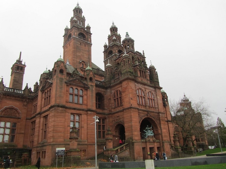 eating in Glasgow
