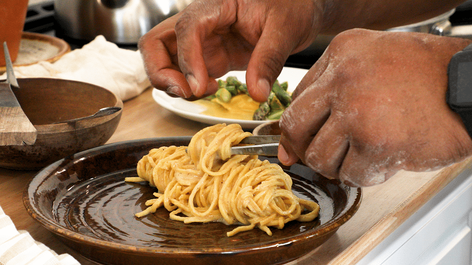 local cacio e pepe