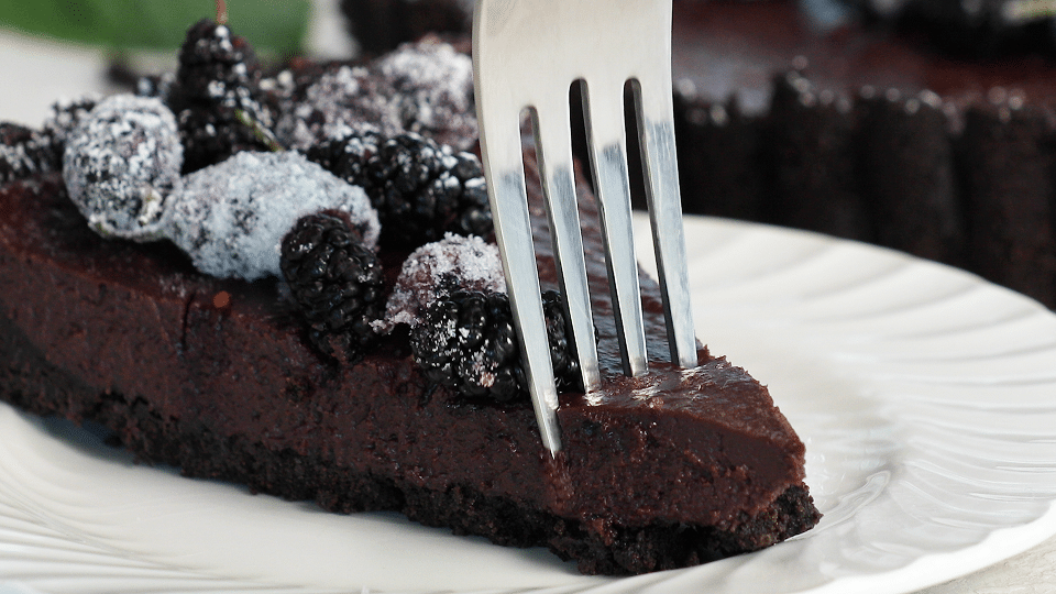 no-bake mulberry tart