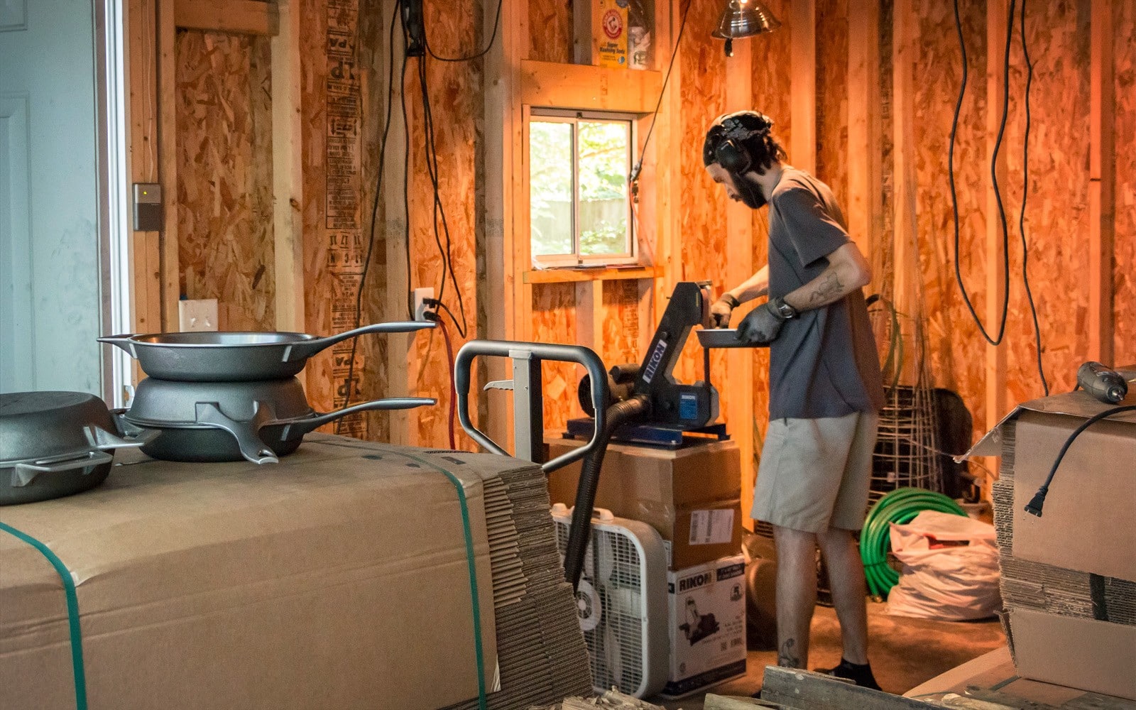 https://www.paeats.org/wp-content/uploads/2020/09/Peter-Grinding-in-Garage-Garage-Days-1800x850-1.jpg