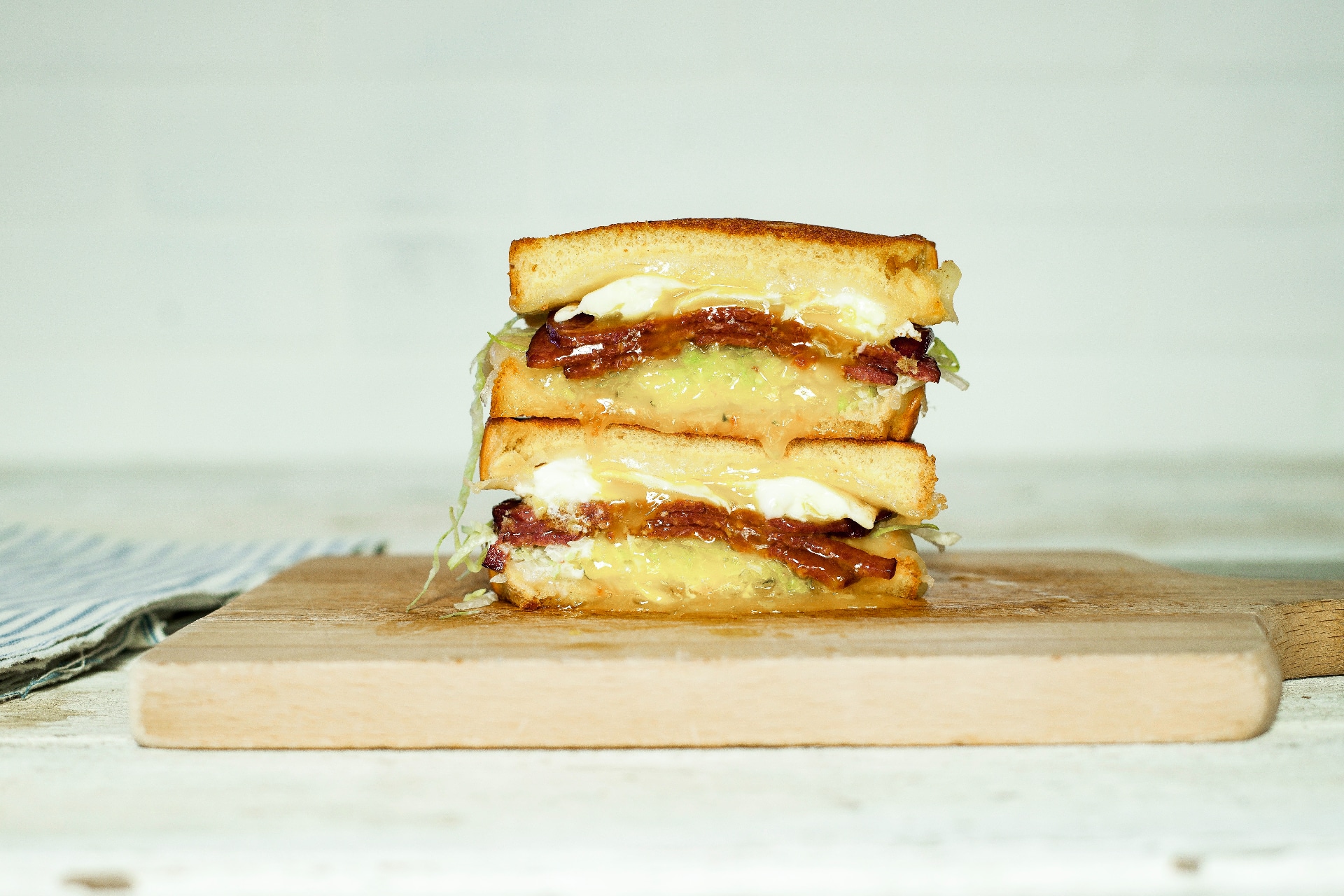 breakfast sandwich