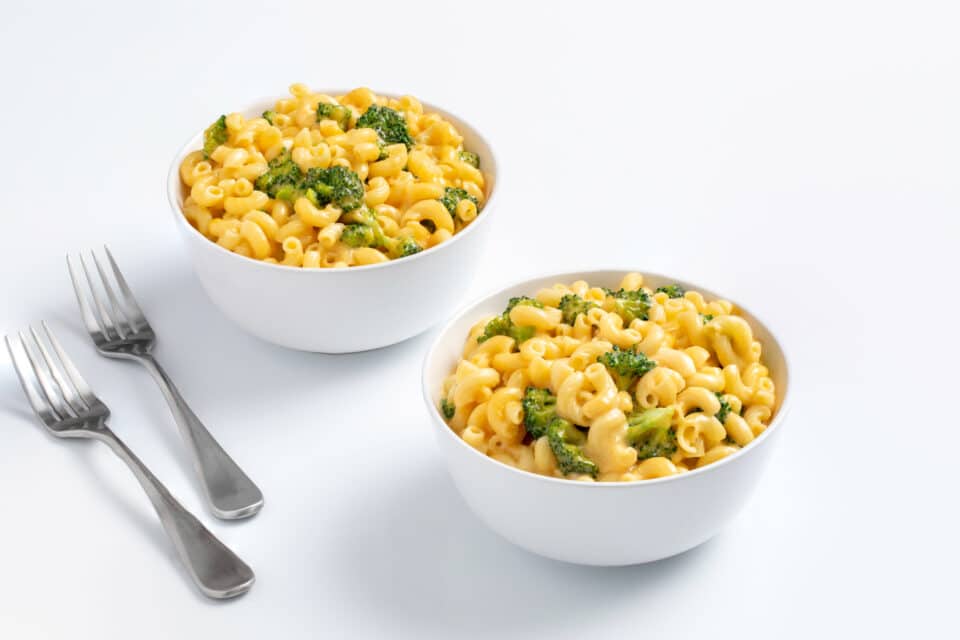 microwave broccoli mac and cheese