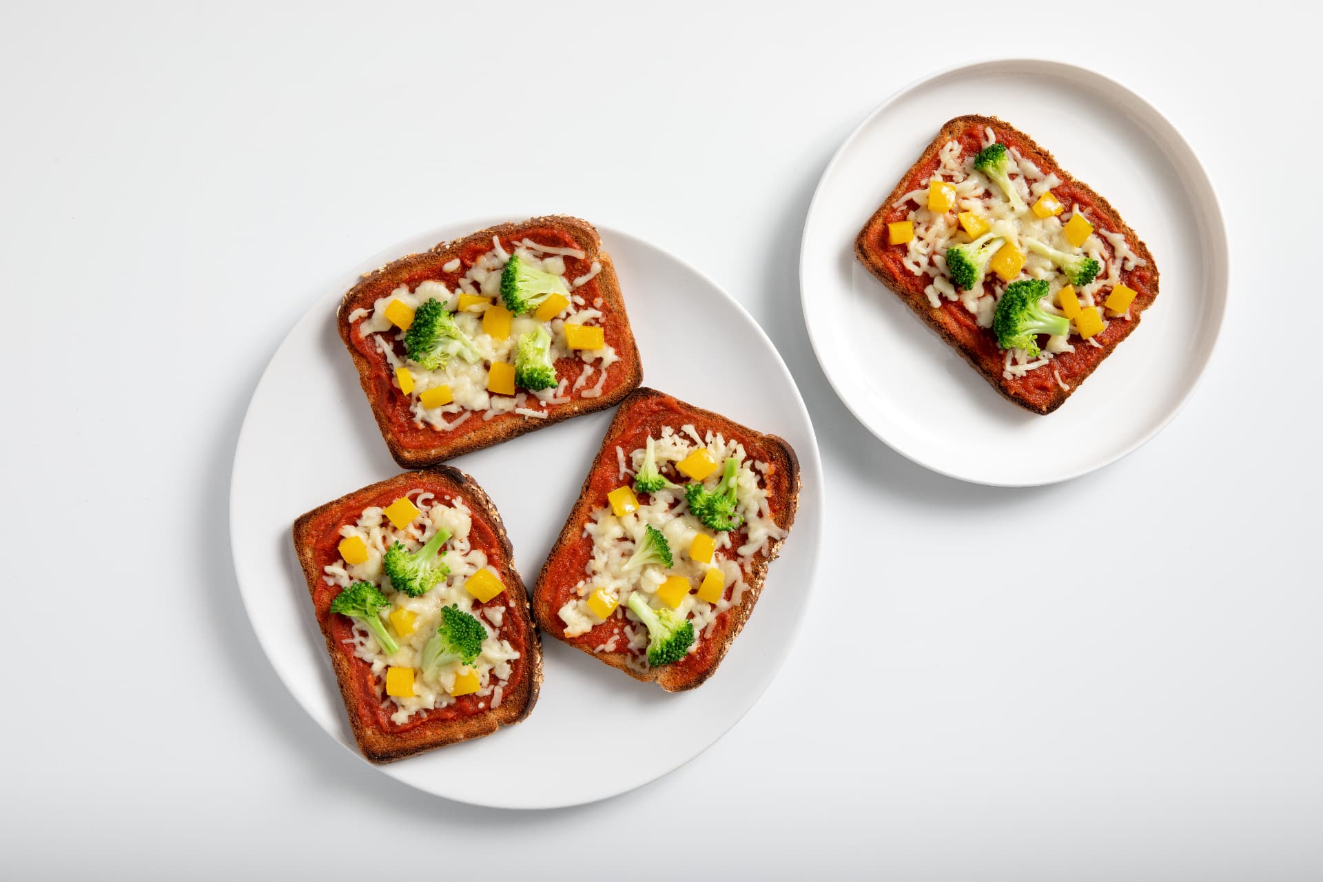 veggie pizza toast