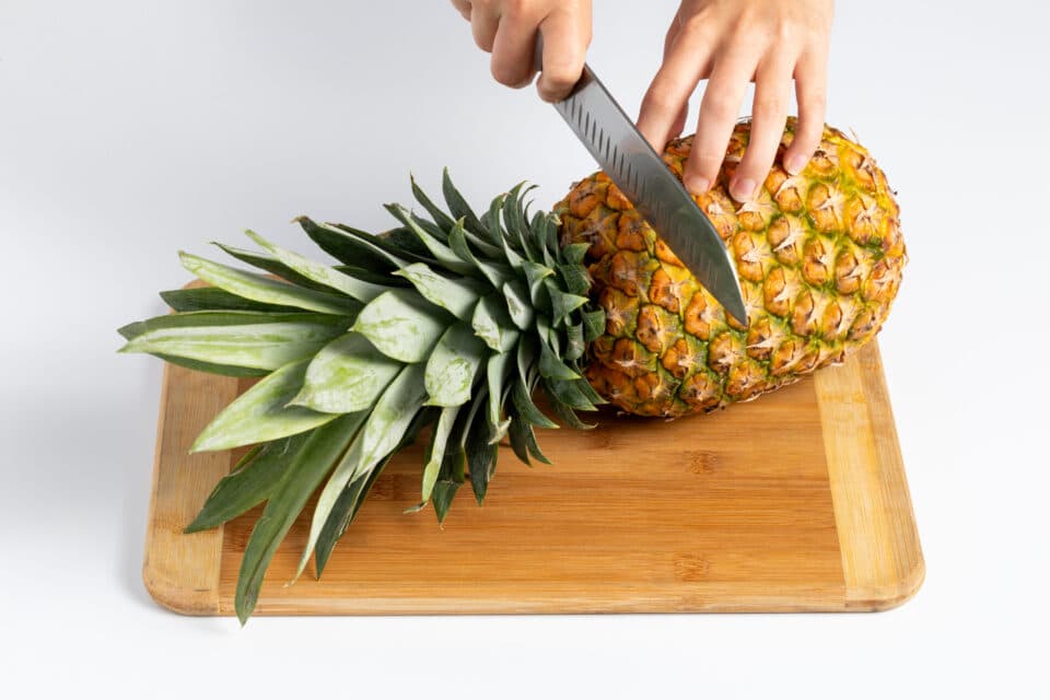 how to cut a pineapple