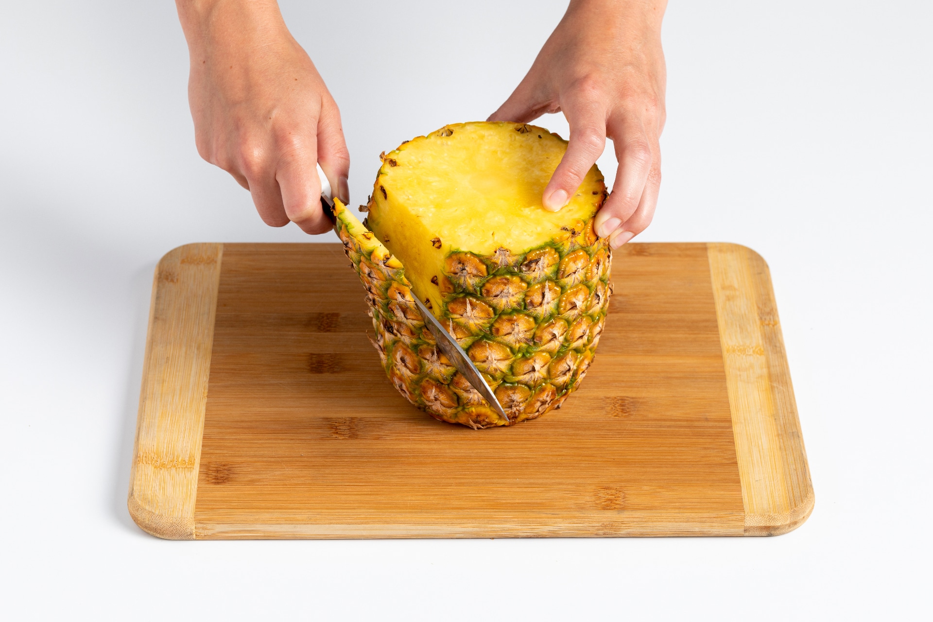 Nourish PA How to Break Down a Pineapple — PA Eats