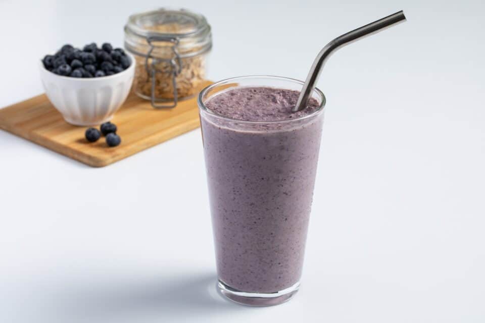 Nourish PA Blueberry Oatmeal Smoothie