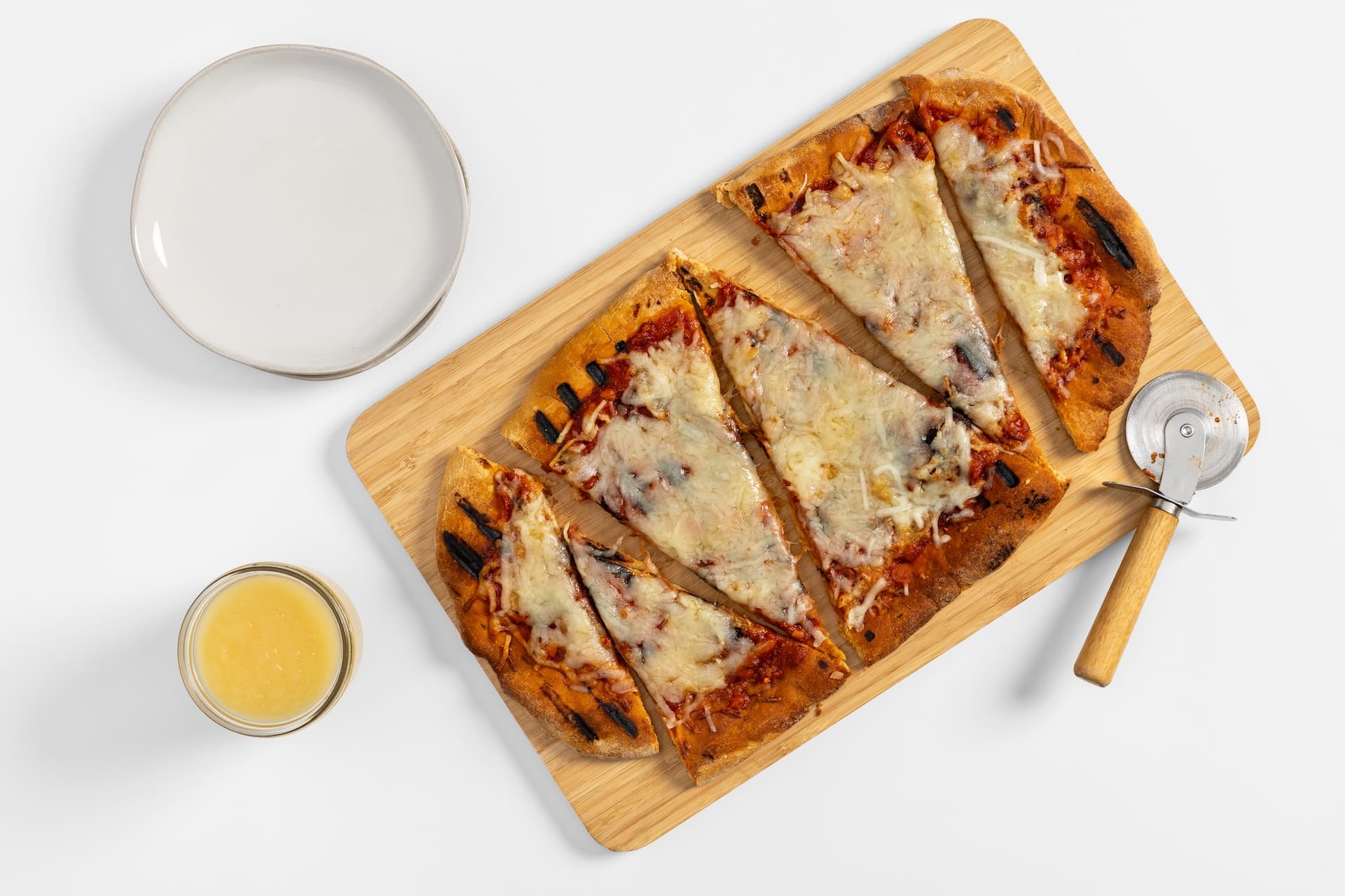 Nourish PA applesauce flatbread pizza.