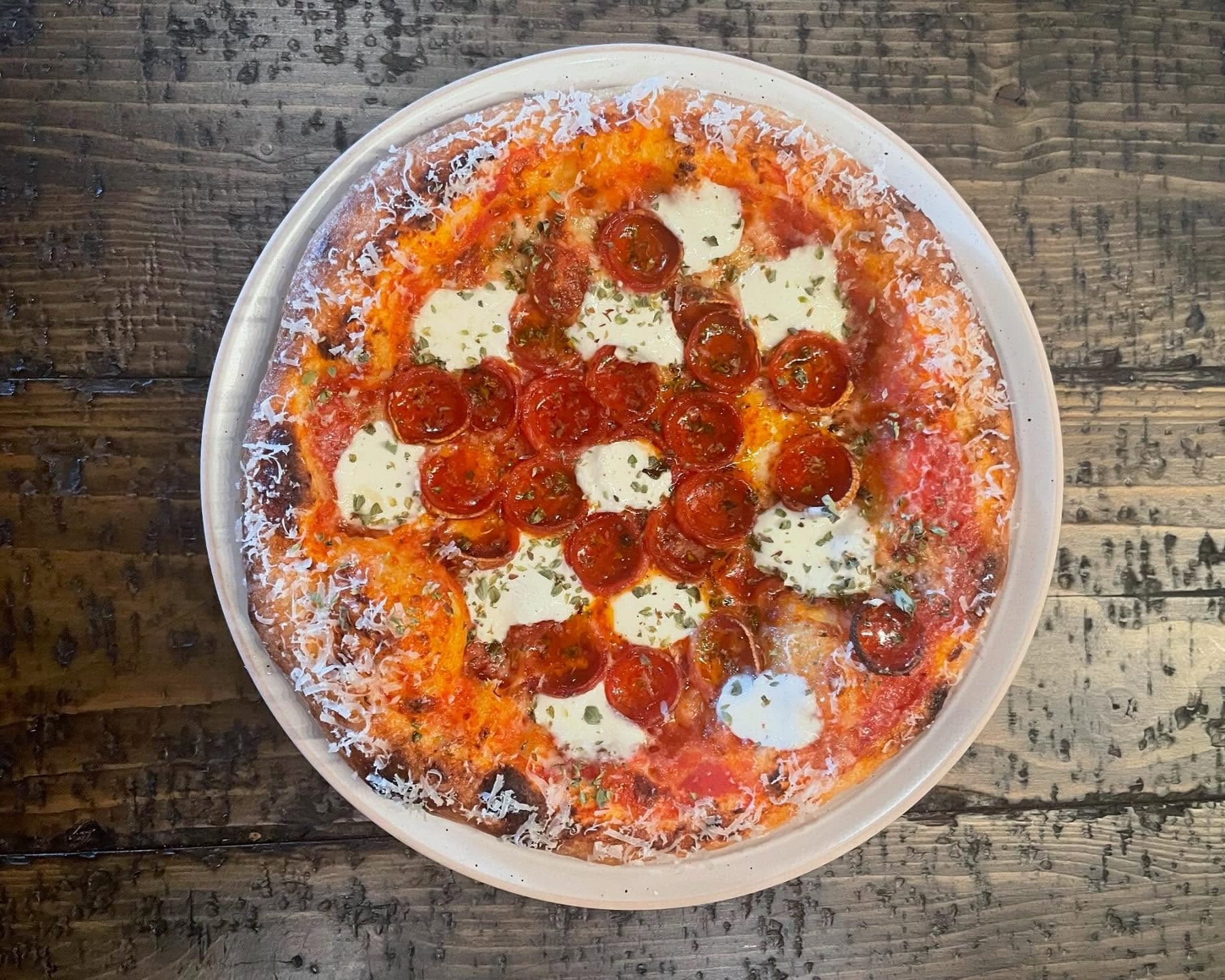 Pizza at The Refinery.