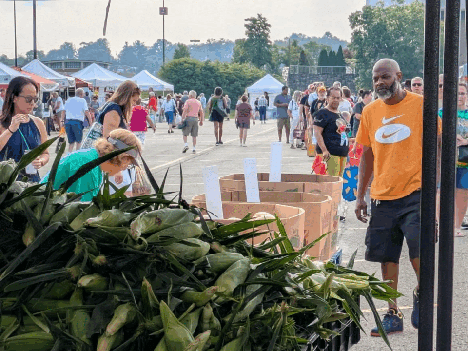PA Preferred Monroeville Lions Farmer's Market.
