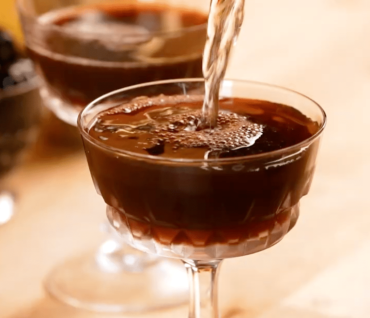 PA Vines & Wines Recipes: cherry Port-style sparkler.