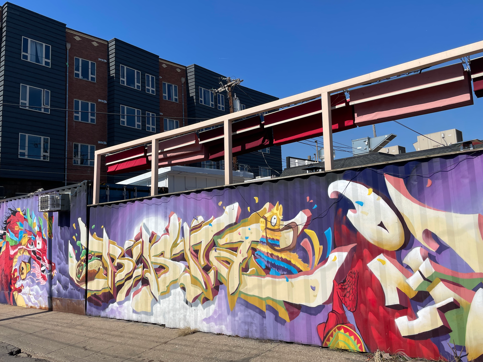 La Chinesca mural in Philadelphia.