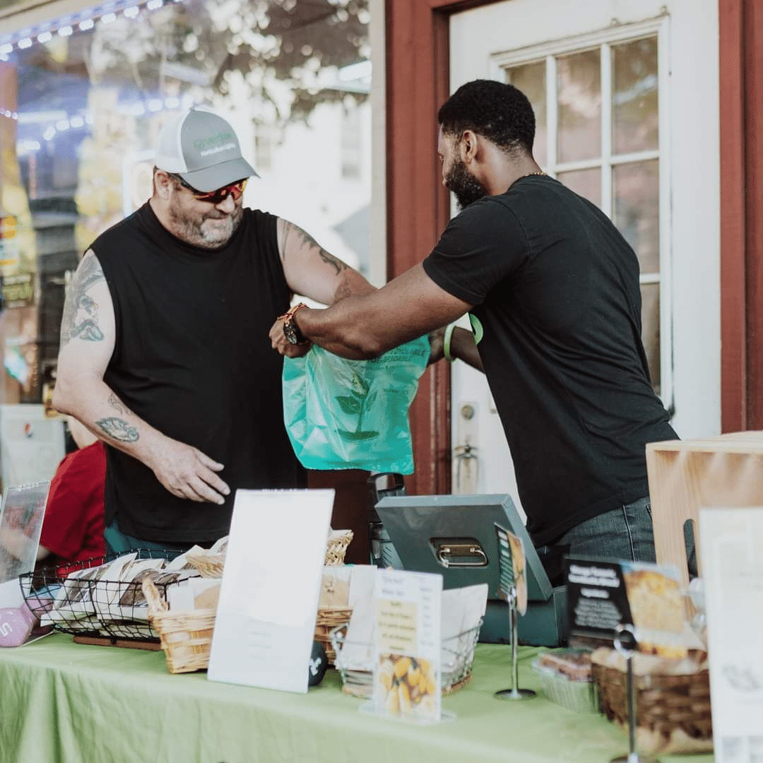 Justin Chisholm of Chizfit at the farmers market.